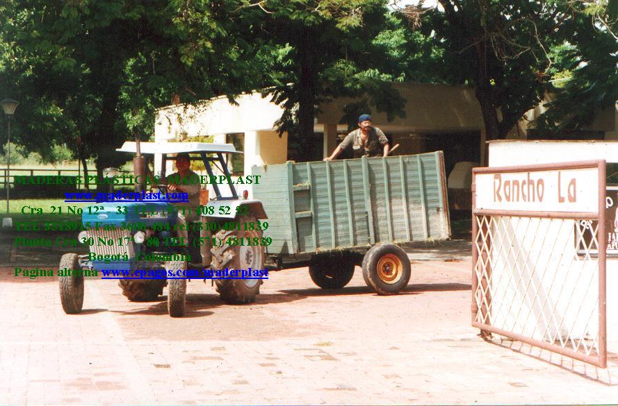 remolque para tractores zorra carretillas de arrastres carretón volquetas carretas de tractor recolectar cosechas pastos henos carruajes en plástico maderplast remolque agrícola con volcó 011 remolque para tractores zorra carretillas de arrastres carretón volquetas carretas de tractor recolectar cosechas pastos henos carruajes en plástico maderplast remolque agrícola con volcó 011